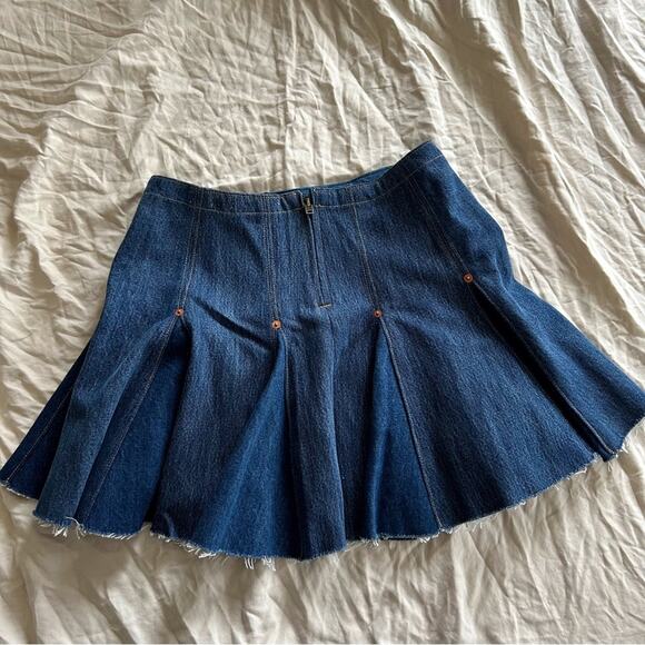 SALE💝 RE/DONE + Levi’s Reconstructed Flounce Skirt—NWT - Picture 7 of 8